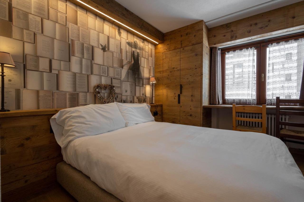 Hotel & Ristorante Serenella Breuil-Cervinia Eksteriør billede